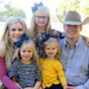 Meet your Posher, Kaci